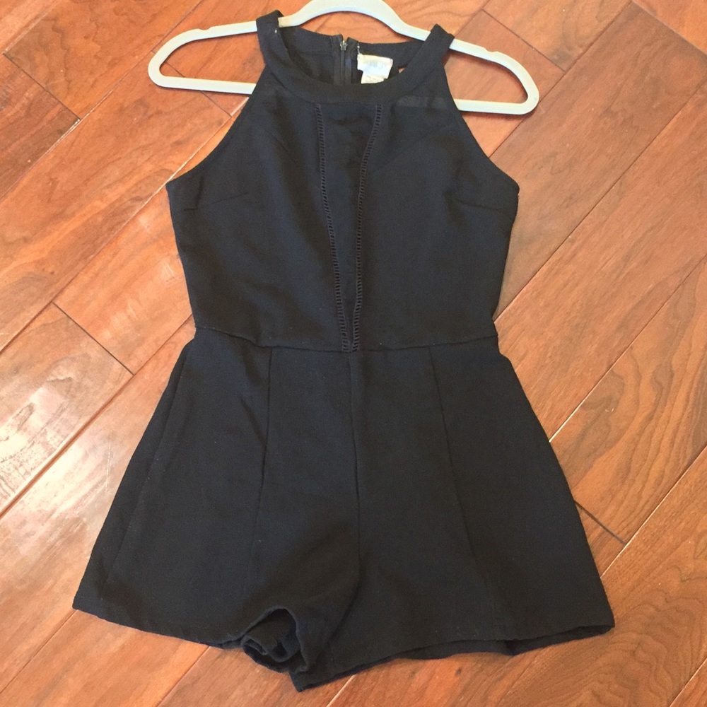 Romper w/back zipper